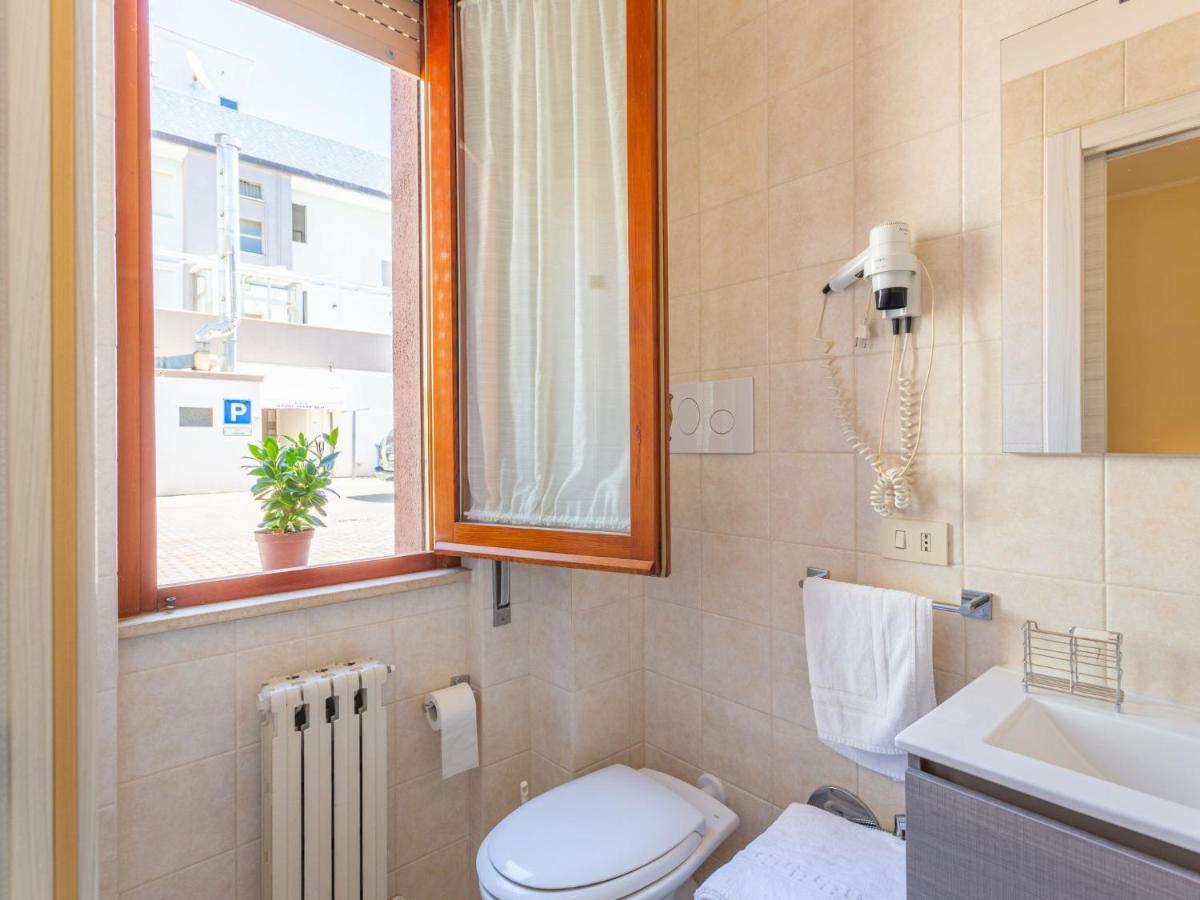 Apartment Mare Blu-1 By Interhome Francavilla Al Mare Exteriör bild