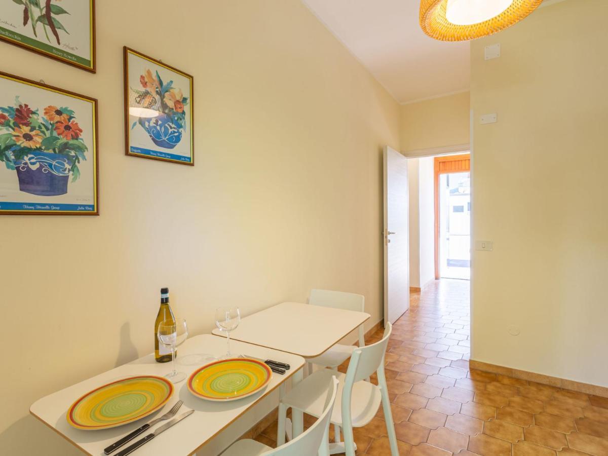 Apartment Mare Blu-1 By Interhome Francavilla Al Mare Exteriör bild