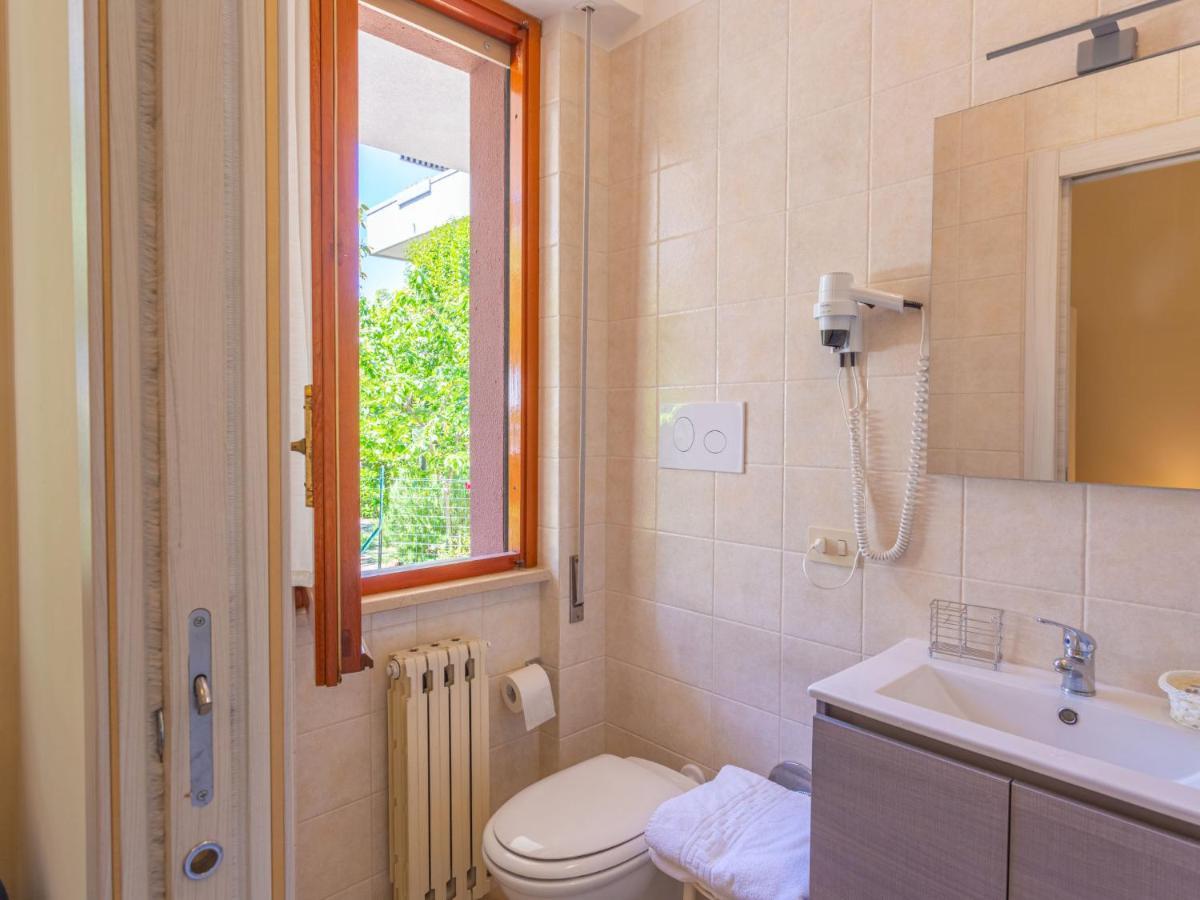 Apartment Mare Blu-1 By Interhome Francavilla Al Mare Exteriör bild